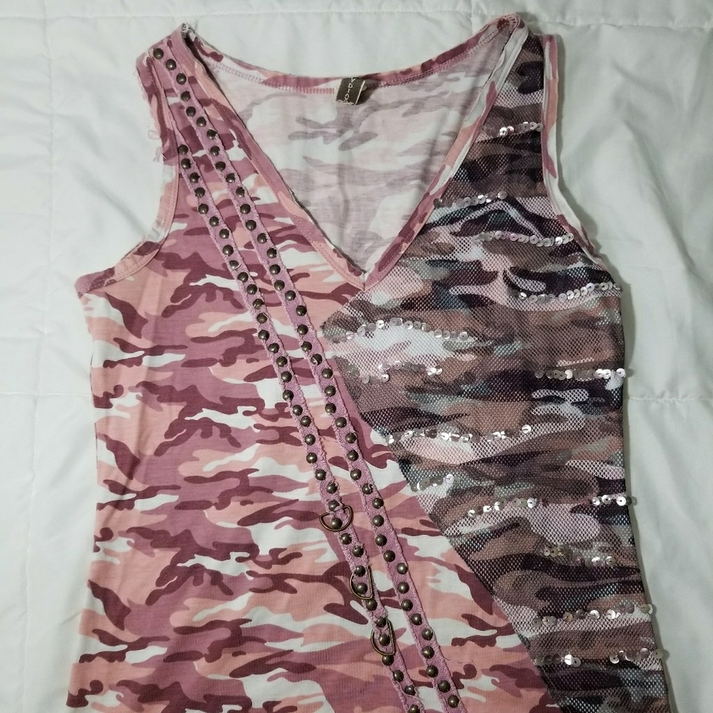 Women top